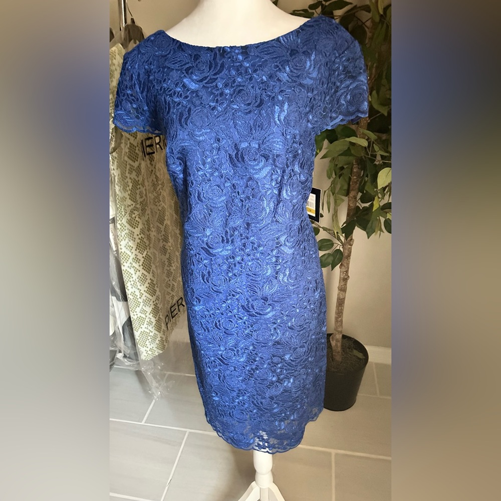 Elegant Blue Lace Dress